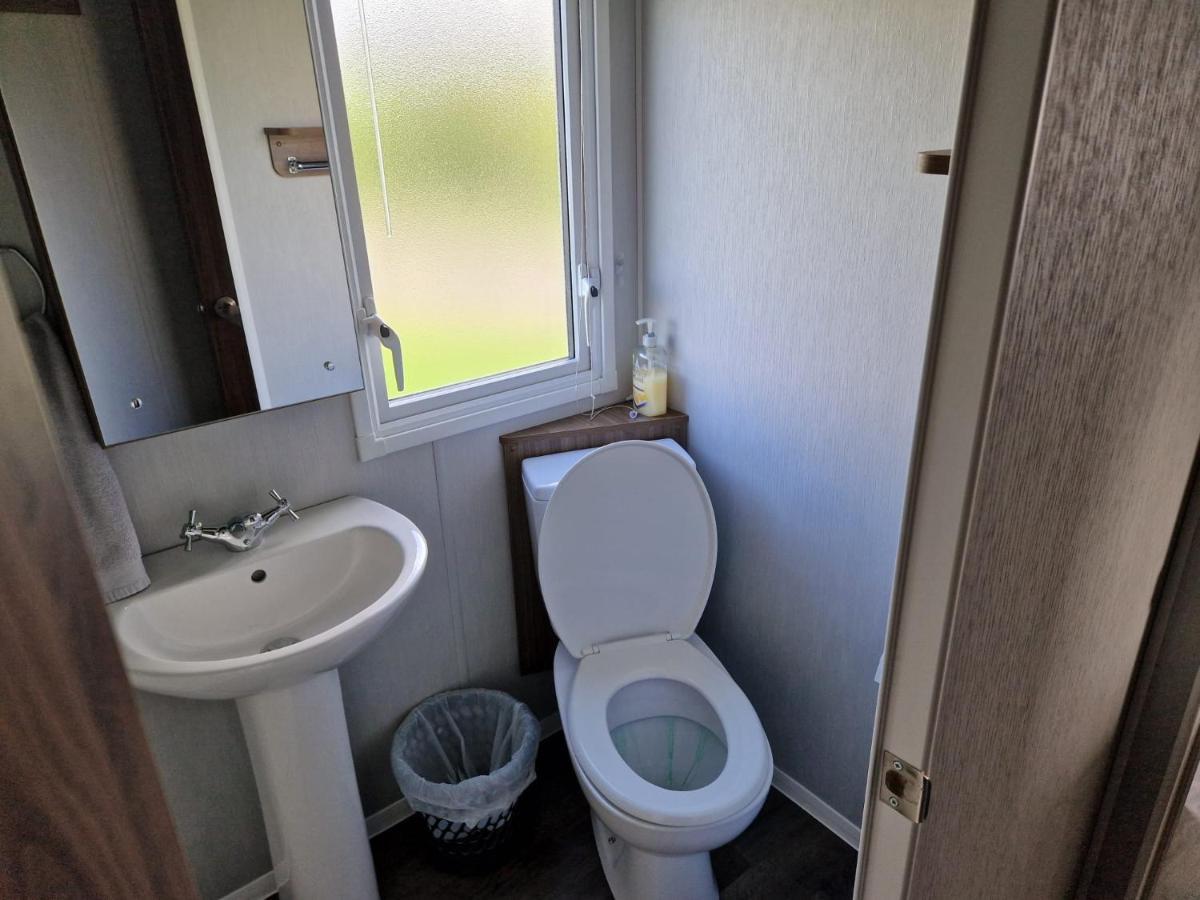 The Fleet Retreat Hotel Wyke Regis ภายนอก รูปภาพ